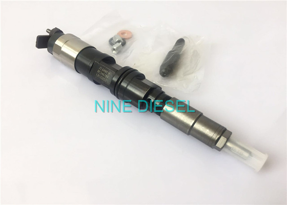John Deere Dizel Traktör Enjektörleri 095000-6490 RE529118 Güvenilir